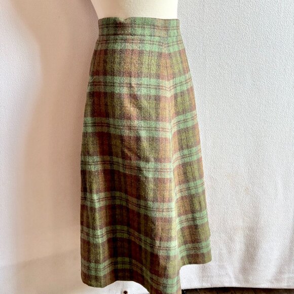 1950s-1970s Green Brown Wool Plaid Flare Skirt 28 Waist - Picture 2 of 11